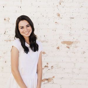 Meet your Posher, Lauren